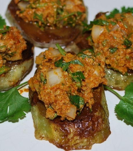 შემწვარი ყაბაყი ნიგვზის უგემრიელესი საკმაზით.